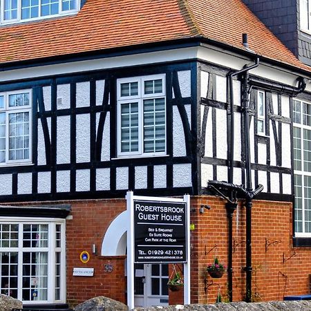Robertsbrook Guest House Суонидж Екстериор снимка