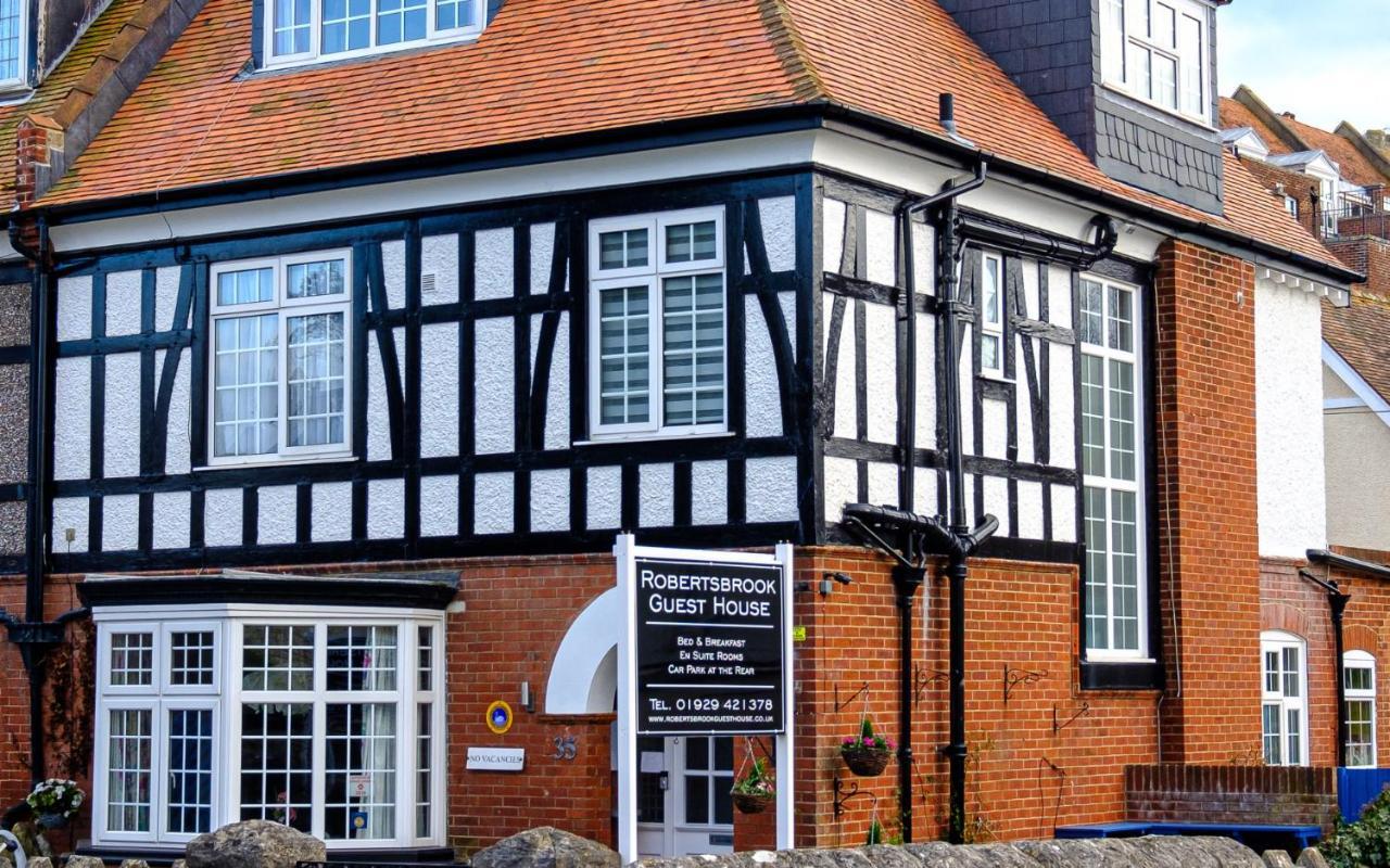 Robertsbrook Guest House Суонидж Екстериор снимка