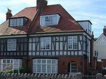 Robertsbrook Guest House Суонидж Екстериор снимка